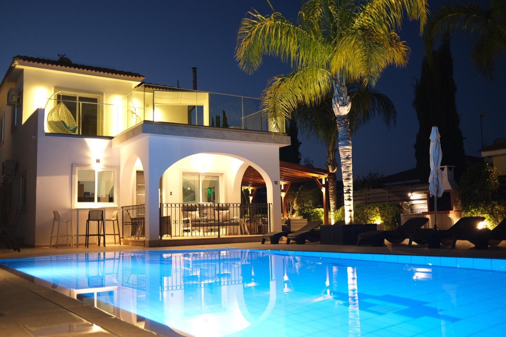 איה נאפה Sunset Villa Private Complex Heated Pool מראה חיצוני תמונה